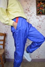Charger l&#39;image dans la galerie, Pantalon jogging bleu satiné T.M
