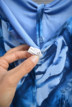 Charger l&#39;image dans la galerie, Robe à bretelles bleue et blanche tie and dye T.40

